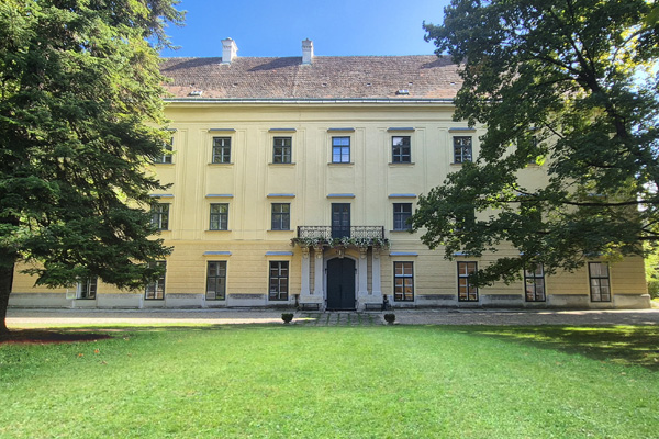 Esterno Casa_Okt_2025_OK_web_600x400